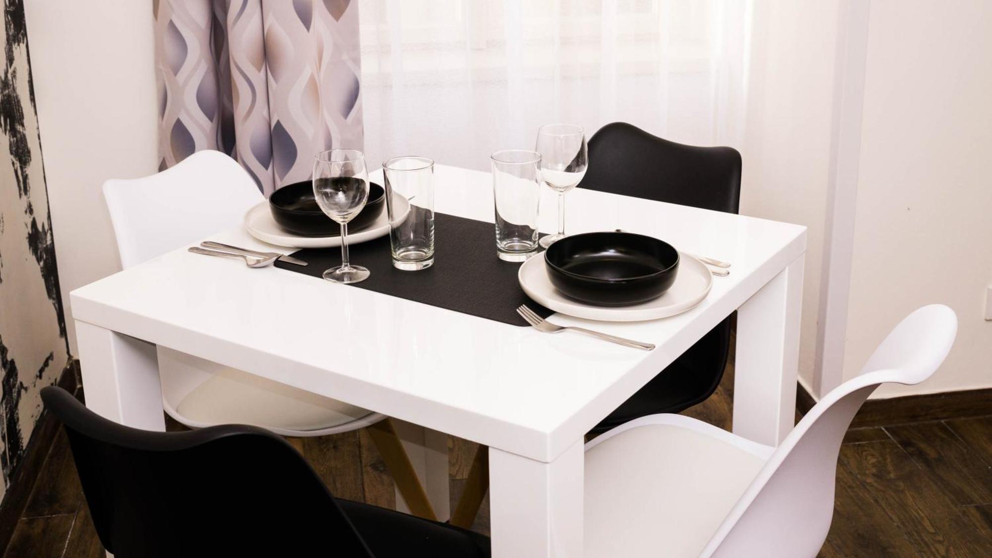 Black & White Apartment Prague By Wenceslas Square And Muzeum エクステリア 写真