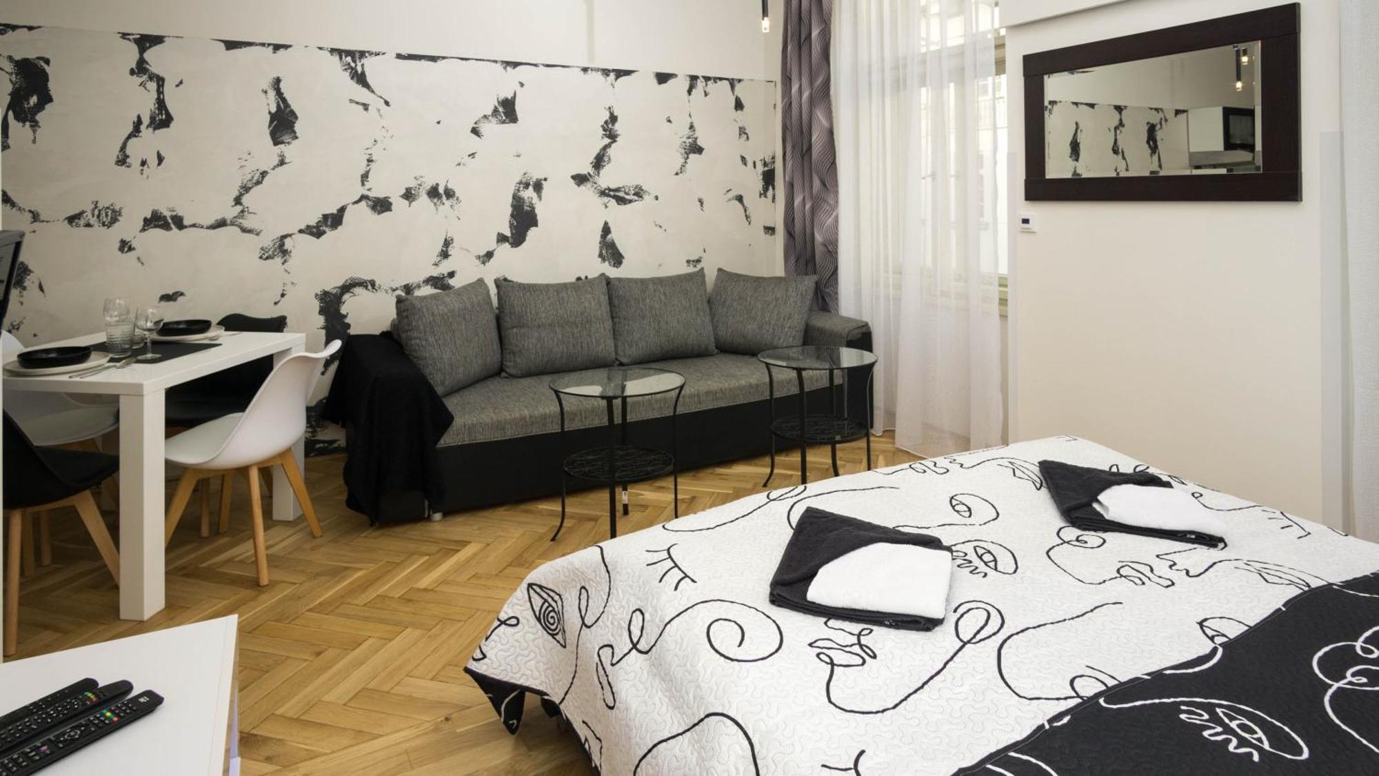 Black & White Apartment Prague By Wenceslas Square And Muzeum エクステリア 写真